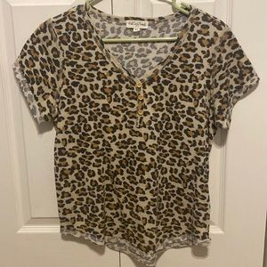 Full Circle Trends Leopard top size XL